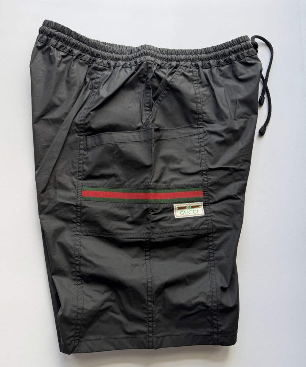 Gucci Men’s Bermuda Shorts Black Web Stripe Logo Patch 34 US (IT 50) 604172 NWT